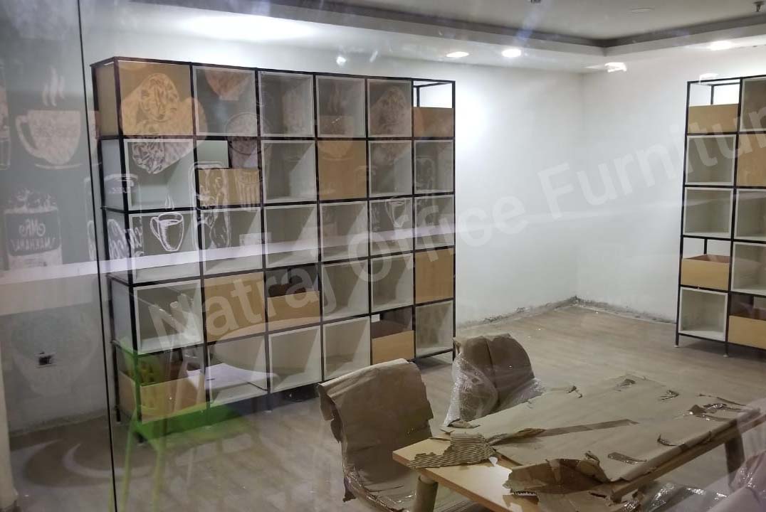 Natraj Display Cabinet